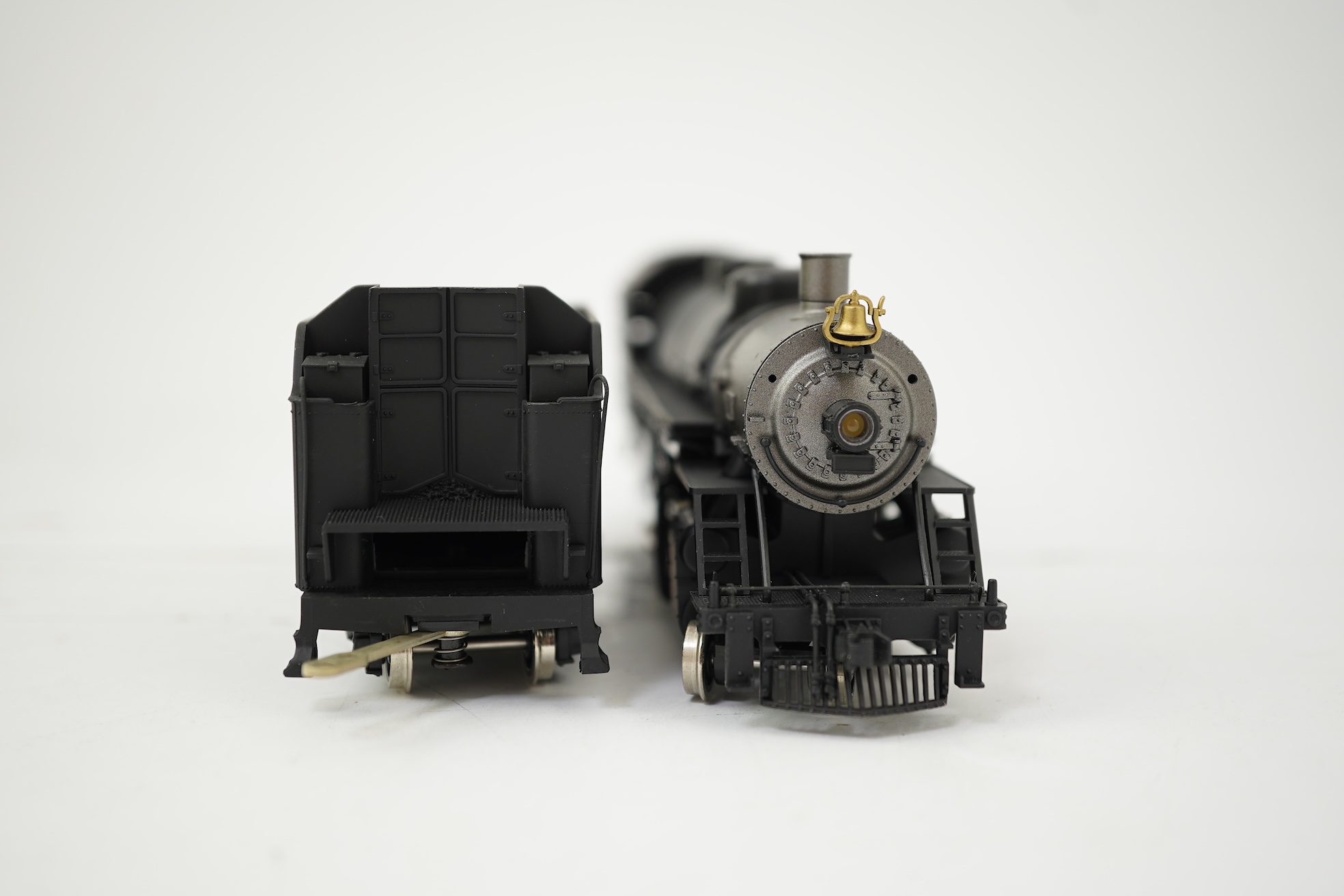 Two boxed HO gauge Union Pacific locomotives; a Genesis (G9008) model of USRA, 2495, 2-8-2 locomotive with bogie tender, together with a Mantua (313-003) 2-6-0 Mogul locomotive with bogie tender, both powered for two rai
